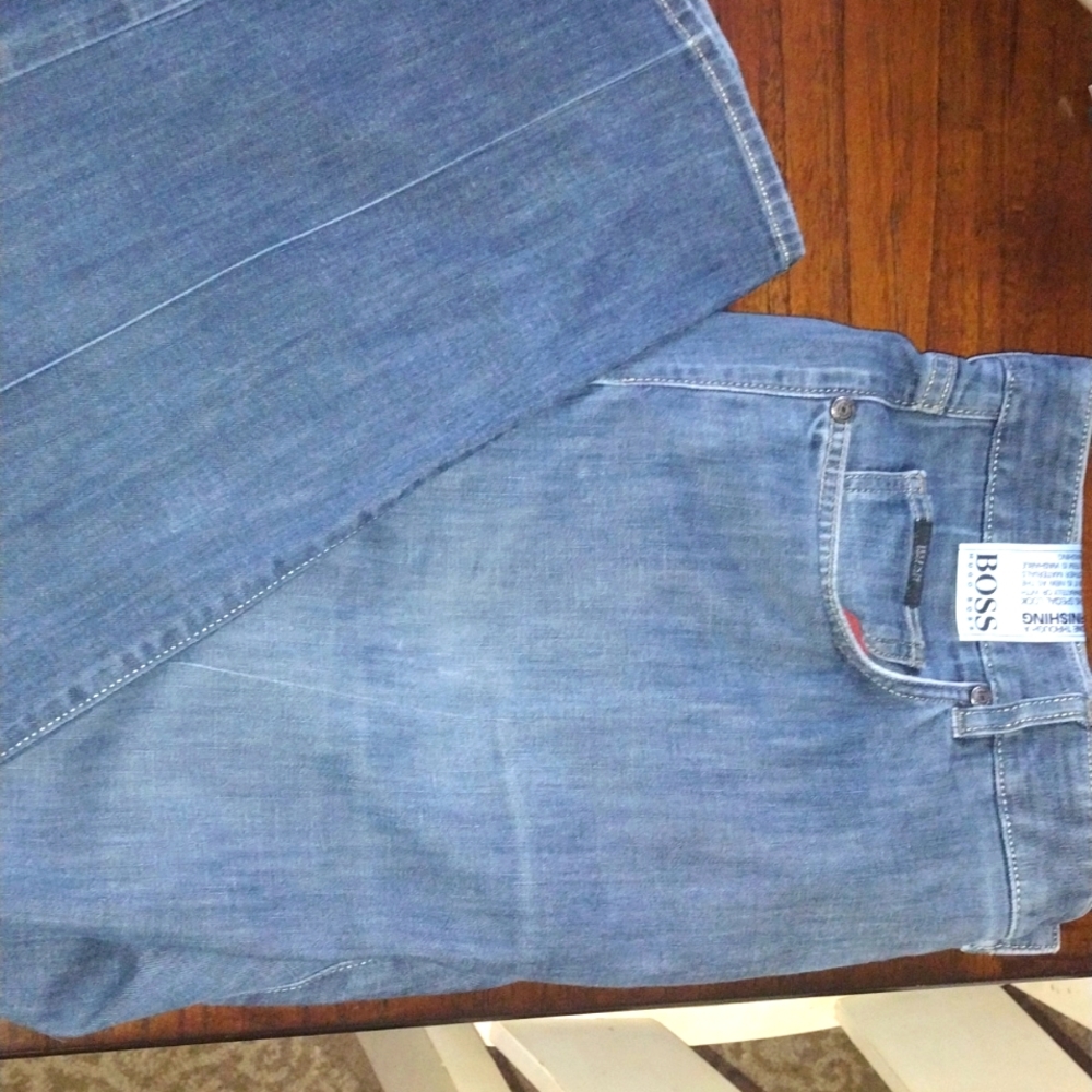 Hugo Boss exclusive Italian fabric blue jeans regular fit